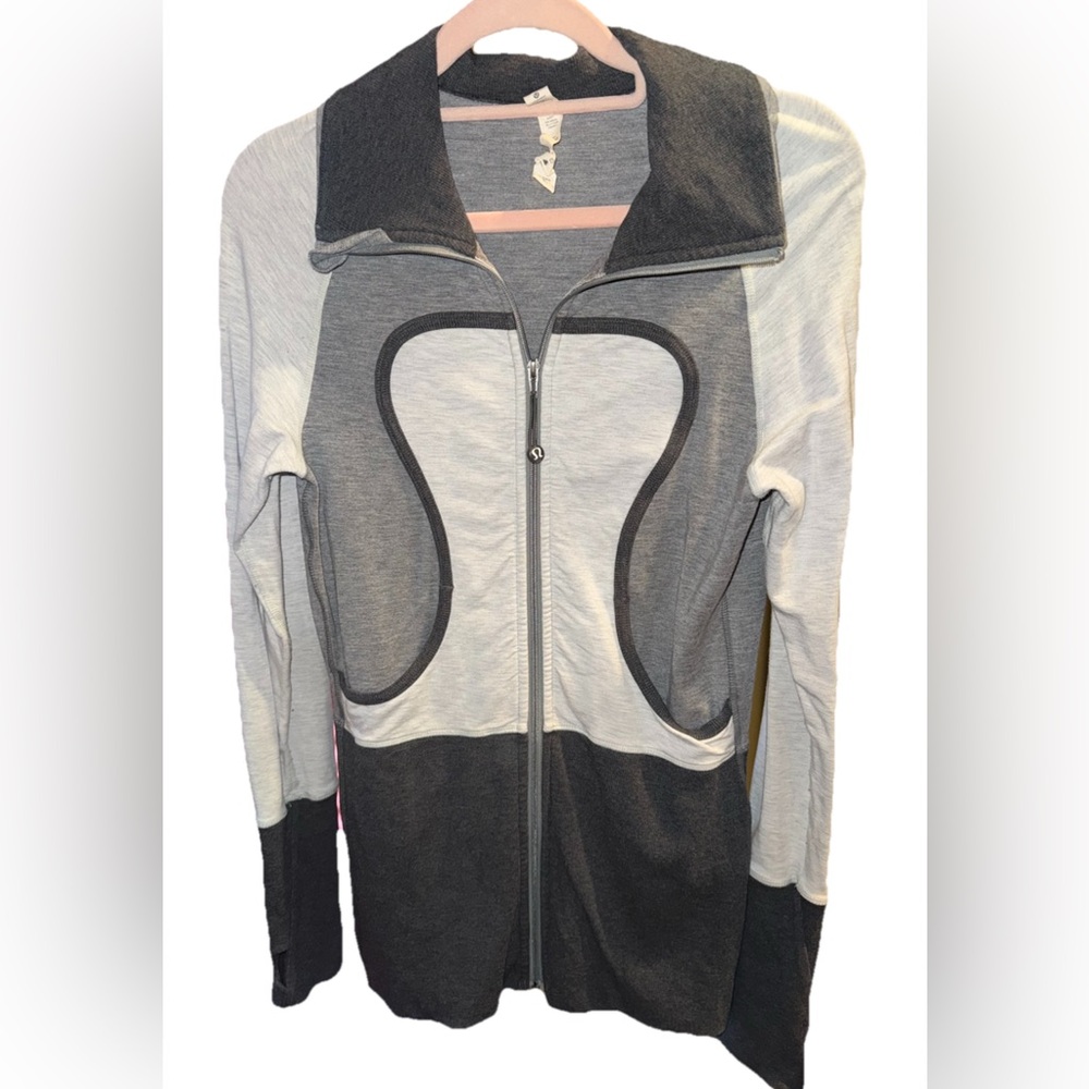 #527 Lululemon In Stride Jacket Sz 8 Vintage (Rare Color)